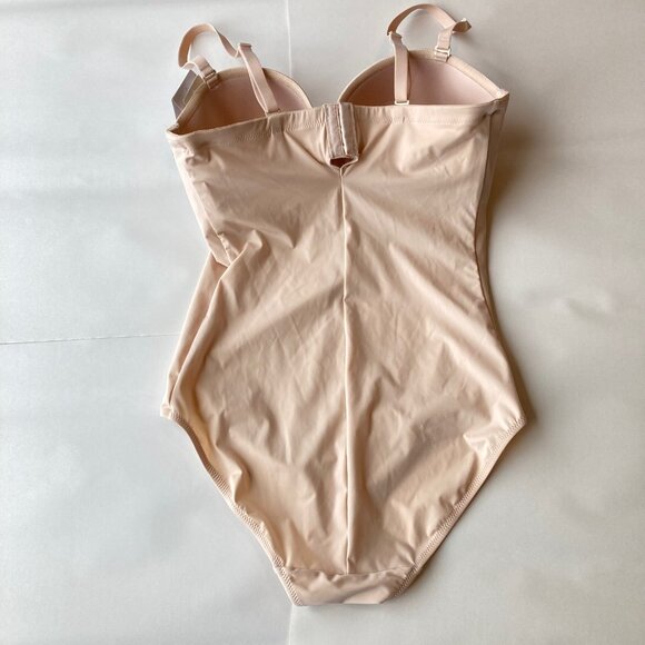 NWT WACOAL Red Carpet Strapless Shaping Bodybriefer 38D Sand 801219 - Picture 10 of 14